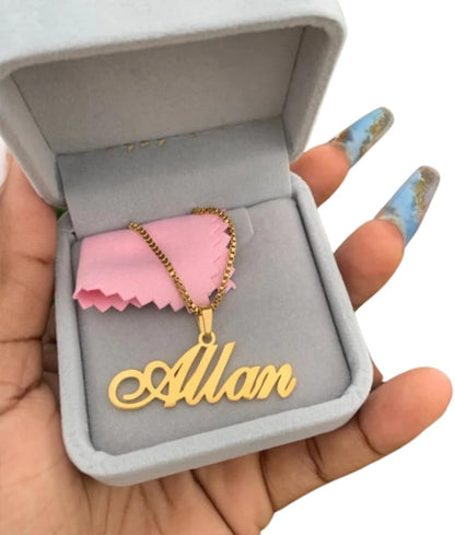 Personalized Name Pendant Necklace with Box Chain – Cursive Nameplate