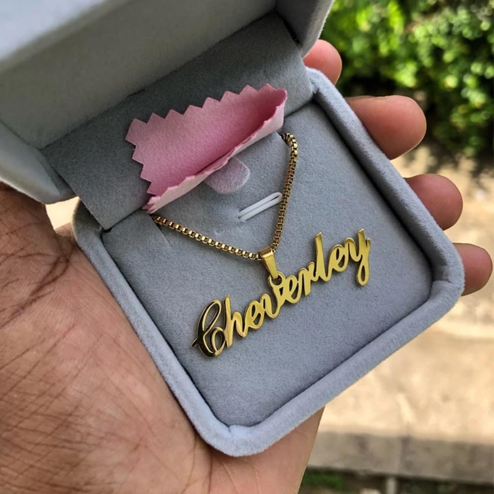 Personalized Name Pendant Necklace with Box Chain – Cursive Nameplate
